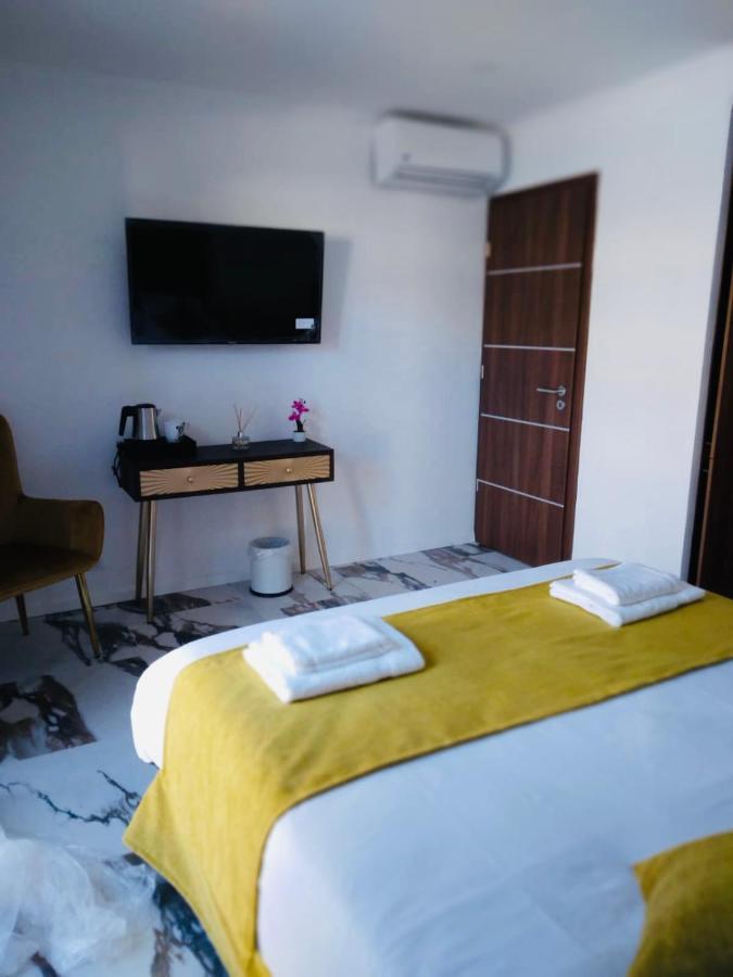 A Casa Di Jo Bed and Breakfast Calenzana Εξωτερικό φωτογραφία